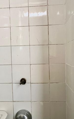 Apartamento à venda com 149m², 3 quartos e 1 vaga Apartamento à venda com 149m², 3 quartos e 1 vagaBanheiro de serviço