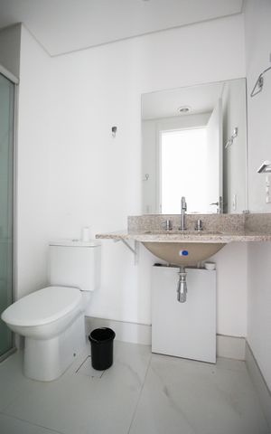 Apartamento para alugar com 65m², 2 quartos e 1 vaga Apartamento para alugar com 65m², 2 quartos e 1 vagaBanheiro