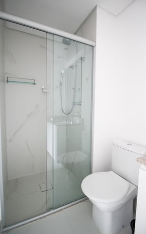 Apartamento para alugar com 65m², 2 quartos e 1 vaga Apartamento para alugar com 65m², 2 quartos e 1 vagaBanheiro da Suíte
