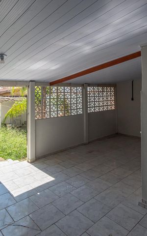 Casa para alugar com 115m², 2 quartos e 1 vaga Casa para alugar com 115m², 2 quartos e 1 vagaCozinha e Área de Serviço