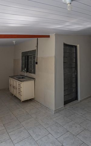 Casa para alugar com 115m², 2 quartos e 1 vaga Casa para alugar com 115m², 2 quartos e 1 vagaCozinha e Área de Serviço