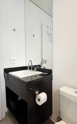 Studio à venda com 27m², 1 quarto e 1 vaga Studio à venda com 27m², 1 quarto e 1 vagaBanheiro