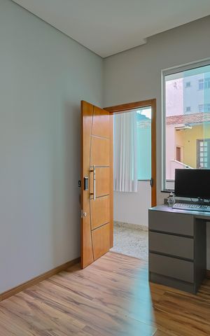 Casa à venda com 420m², 4 quartos e 3 vagas
