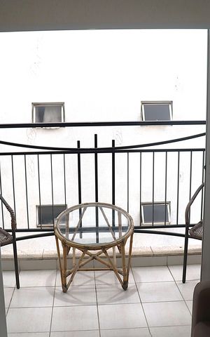 Apartamento para alugar com 56m², 2 quartos e 1 vagaVaranda