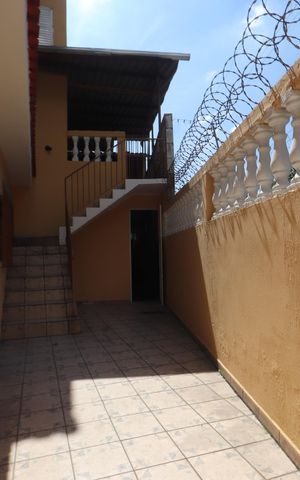 Casa à venda com 245m², 4 quartos e 2 vagasQuintal