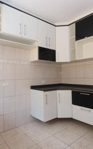 Casa à venda com 245m², 4 quartos e 2 vagasCozinha