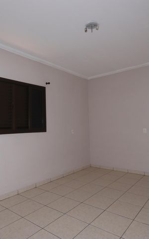 Casa à venda com 245m², 4 quartos e 2 vagasQuarto 2