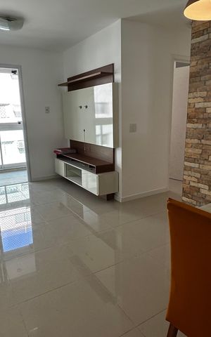 Apartamento à venda com 67m², 2 quartos e 1 vaga Apartamento à venda com 67m², 2 quartos e 1 vagaSala