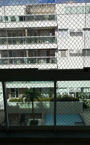 Apartamento à venda com 67m², 2 quartos e 1 vaga Apartamento à venda com 67m², 2 quartos e 1 vagaVaranda