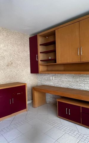 Casa de condomínio para alugar com 160m², 3 quartos e 4 vagas Casa de condomínio para alugar com 160m², 3 quartos e 4 vagasÁrea de Serviço