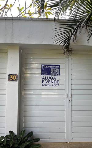 Casa de condomínio para alugar com 160m², 3 quartos e 4 vagas Casa de condomínio para alugar com 160m², 3 quartos e 4 vagasPlaquinha