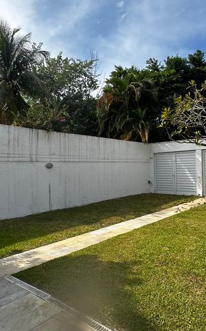 Casa de condomínio para alugar com 160m², 3 quartos e 4 vagas Casa de condomínio para alugar com 160m², 3 quartos e 4 vagasJardim