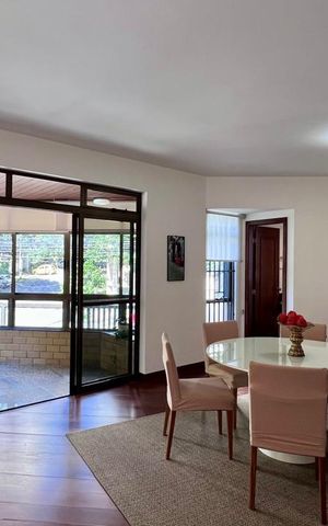 Apartamento à venda com 127m², 4 quartos e 2 vagassala 