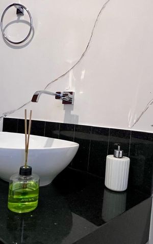 Apartamento à venda com 127m², 4 quartos e 2 vagasbanho