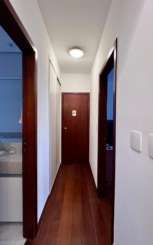 Apartamento à venda com 127m², 4 quartos e 2 vagascorredor