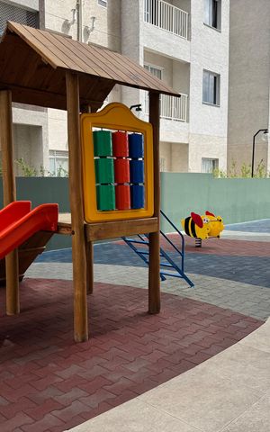 Apartamento para alugar com 39m², 1 quarto e sem vaga Apartamento para alugar com 39m², 1 quarto e sem vagaÁrea comum - Playground