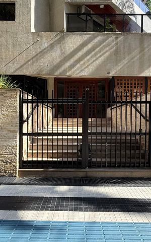 Apartamento para alugar com 105m², 3 quartos e 2 vagas Apartamento para alugar com 105m², 3 quartos e 2 vagasFachada