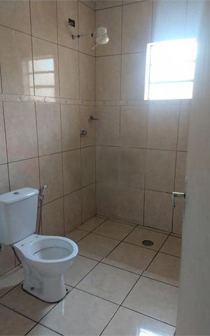 Casa à venda com 180m², 3 quartos e 1 vaga