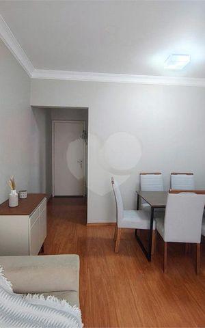 Apartamento à venda com 65m², 2 quartos e 1 vaga