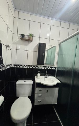 Casa à venda com 12m², 1 quarto e sem vaga Casa à venda com 12m², 1 quarto e sem vagaBanheiro
