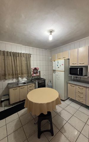Casa à venda com 12m², 1 quarto e sem vaga Casa à venda com 12m², 1 quarto e sem vagaCozinha