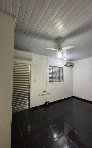 Casa à venda com 12m², 1 quarto e sem vaga Casa à venda com 12m², 1 quarto e sem vagaStudio