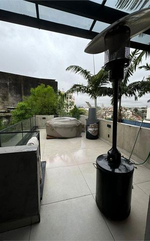 Casa à venda com 182m², 3 quartos e 2 vagas