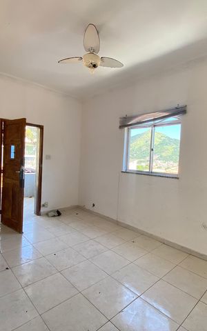 Casa à venda com 120m², 4 quartos e 4 vagas