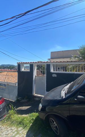 Casa à venda com 120m², 4 quartos e 4 vagas