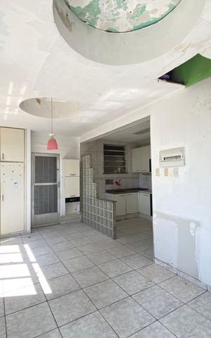 Casa à venda com 120m², 4 quartos e 4 vagas