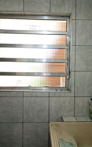 Casa à venda com 285m², 3 quartos e 9 vagas Casa à venda com 285m², 3 quartos e 9 vagasÁrea de Serviço