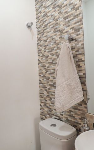 Apartamento à venda com 131m², 4 quartos e 2 vagas Apartamento à venda com 131m², 4 quartos e 2 vagasLavabo