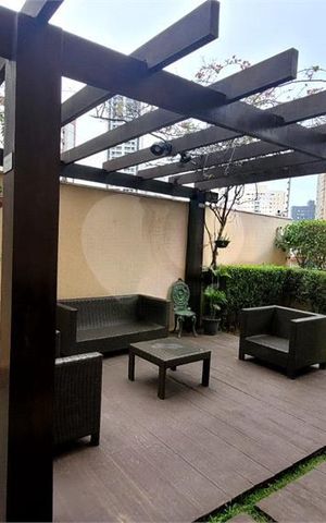 Apartamento à venda com 80m², 3 quartos e 2 vagas