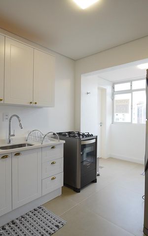 Apartamento para alugar com 82m², 2 quartos e 1 vagaCozinha