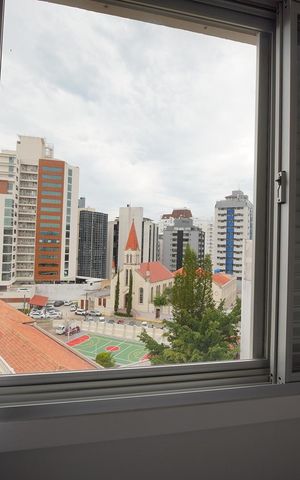 Apartamento para alugar com 82m², 2 quartos e 1 vagaQuarto 1-vista