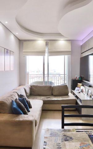 Apartamento à venda com 56m², 2 quartos e 1 vaga Apartamento à venda com 56m², 2 quartos e 1 vagaSala