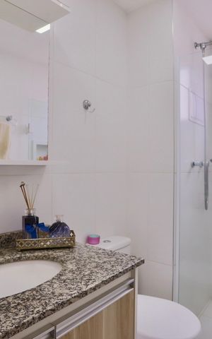 Apartamento à venda com 56m², 2 quartos e 1 vaga Apartamento à venda com 56m², 2 quartos e 1 vagaBanheiro