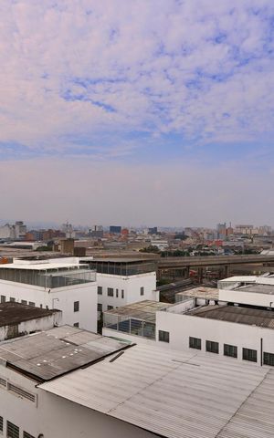 Apartamento à venda com 56m², 2 quartos e 1 vaga Apartamento à venda com 56m², 2 quartos e 1 vagaVista