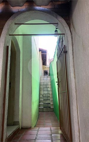 Casa à venda com 125m², 4 quartos e 2 vagas