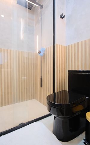 Apartamento à venda com 107m², 3 quartos e 2 vagasBanheiro 1 da Suíte 1