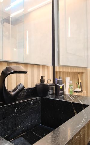Apartamento à venda com 107m², 3 quartos e 2 vagasBanheiro 1 da Suíte 1
