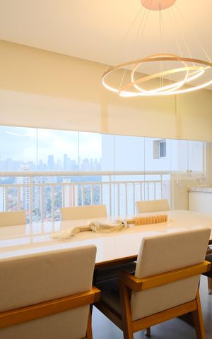Apartamento à venda com 107m², 3 quartos e 2 vagasVaranda