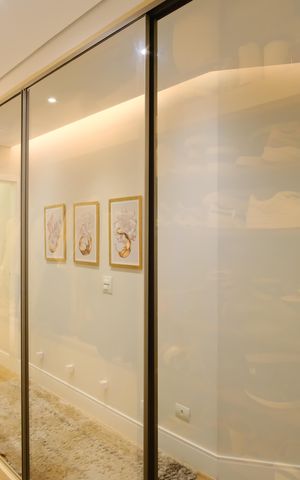 Apartamento à venda com 107m², 3 quartos e 2 vagasCloset da Suíte 1