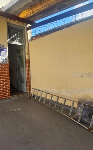 Casa para alugar com 150m², 3 quartos e 1 vaga Casa para alugar com 150m², 3 quartos e 1 vagaGaragem