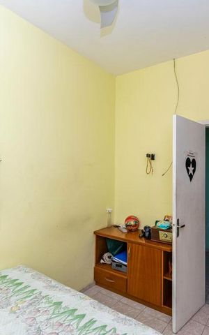 Casa à venda com 138m², 3 quartos e 5 vagas Casa à venda com 138m², 3 quartos e 5 vagasQuarto 2