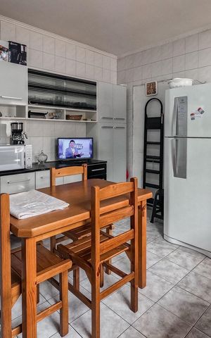 Casa à venda com 120m², 4 quartos e 2 vagas