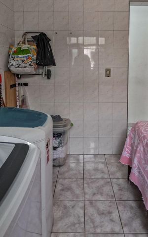 Casa à venda com 120m², 4 quartos e 2 vagas