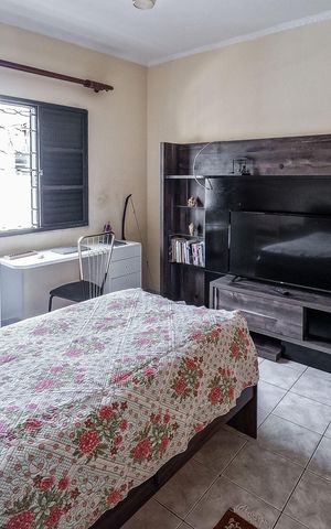 Casa à venda com 120m², 4 quartos e 2 vagas