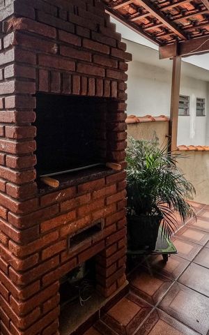 Casa à venda com 120m², 4 quartos e 2 vagas