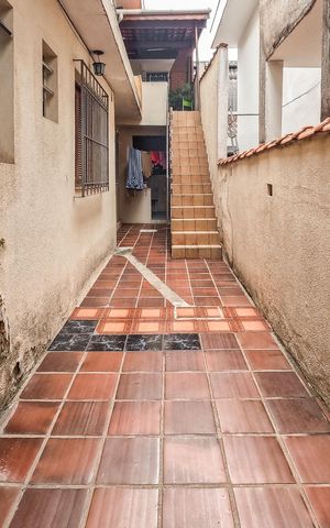 Casa à venda com 120m², 4 quartos e 2 vagas